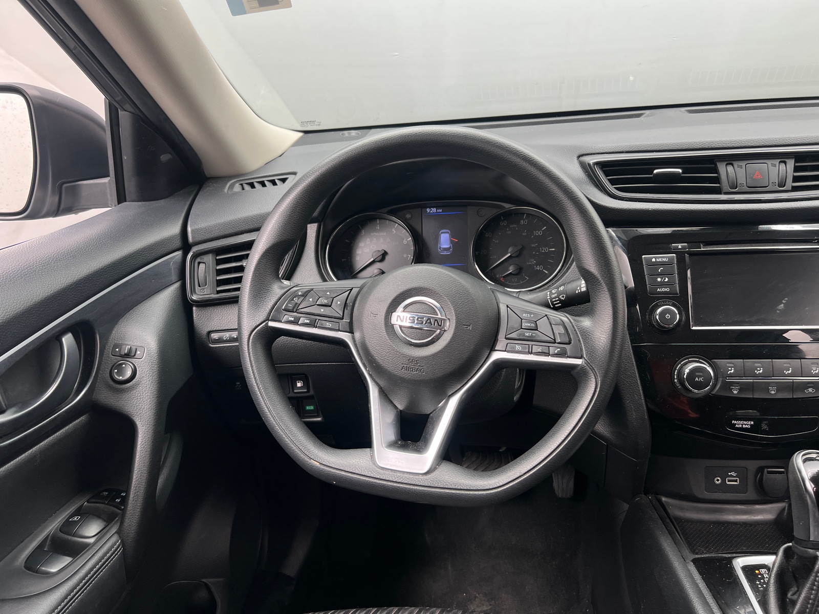 Thumbnail: 2020 Nissan Rogue - 5