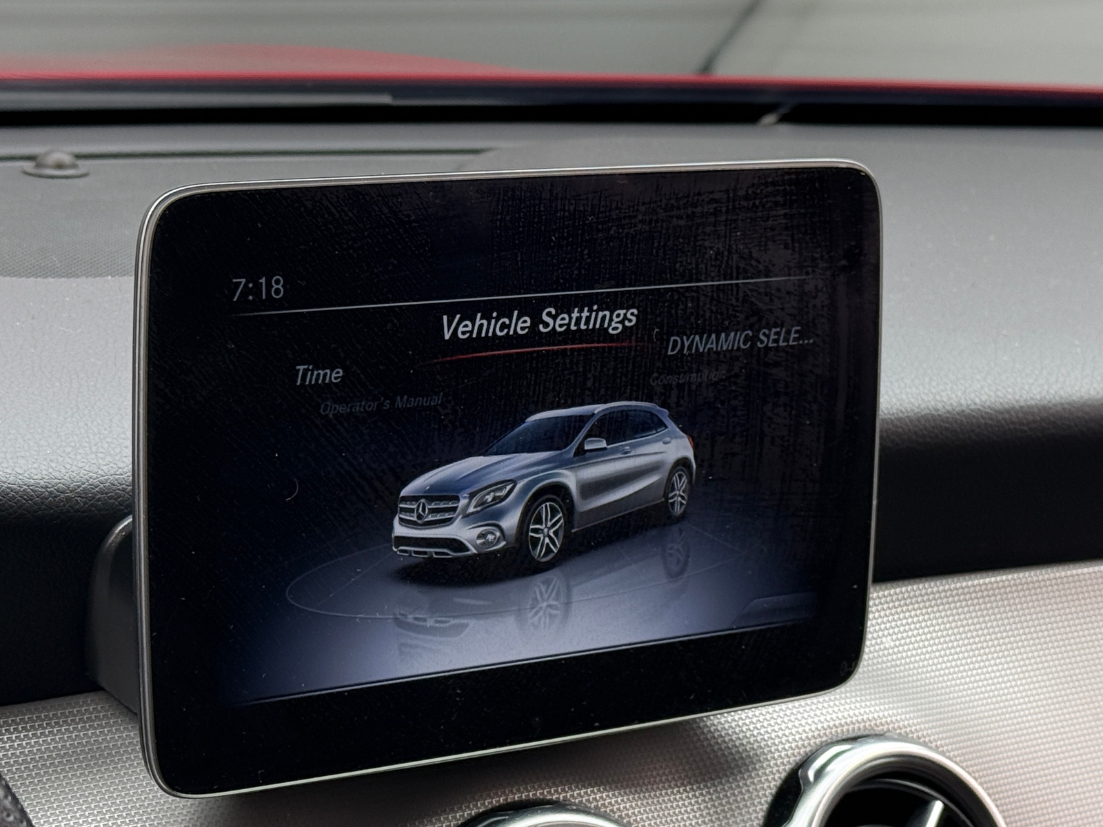 Thumbnail: 2020 Mercedes-Benz GLA - 3