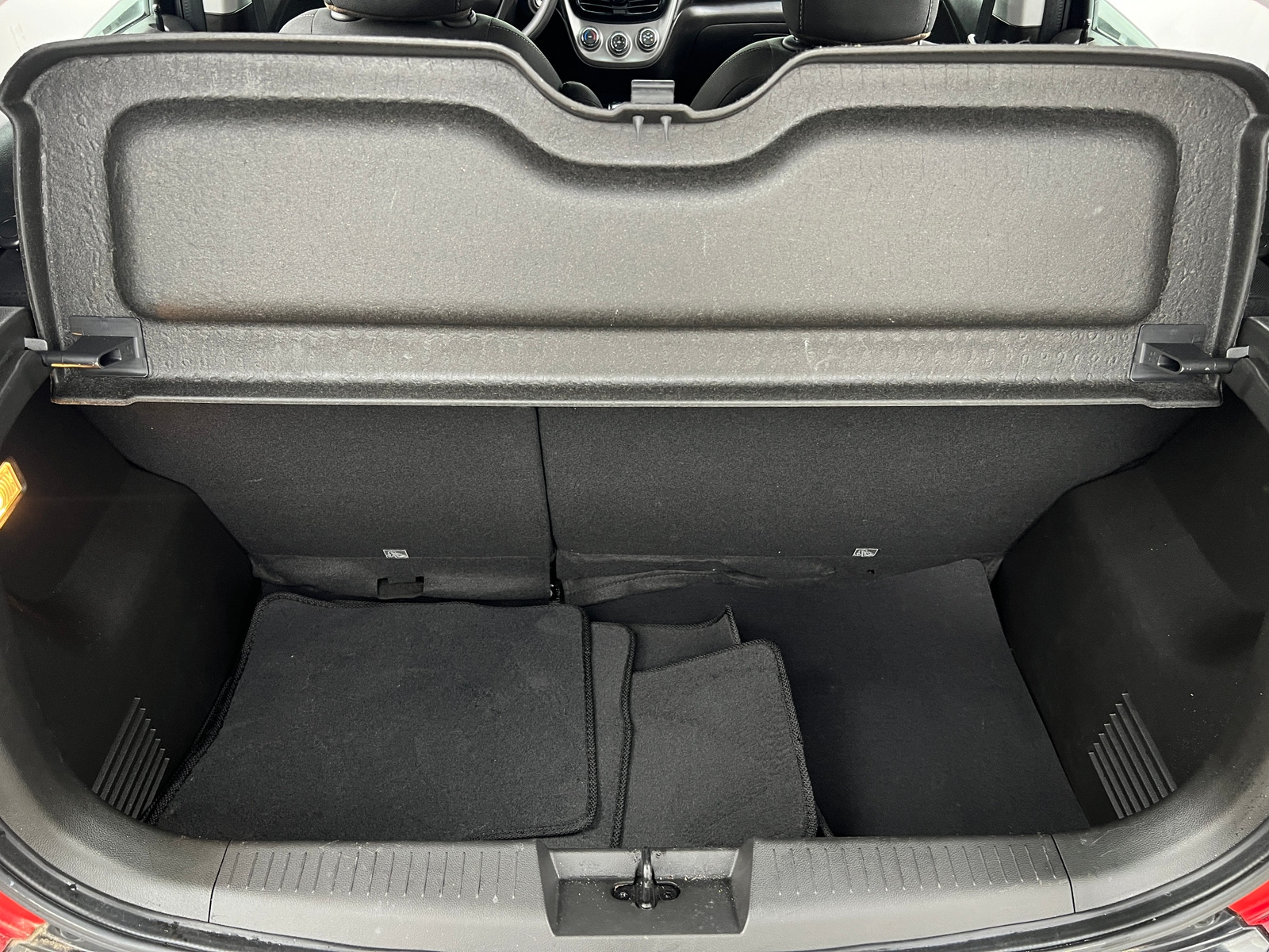 Thumbnail: 2019 Chevrolet Spark - 6