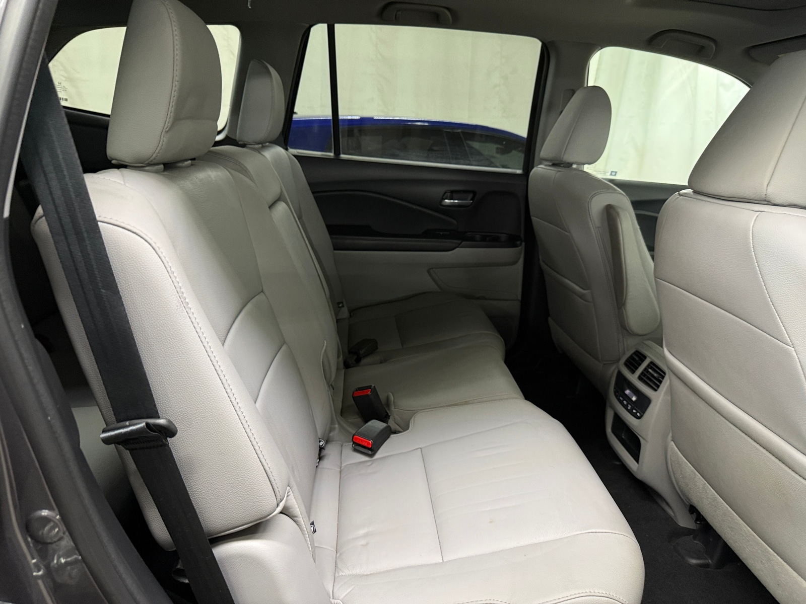 Thumbnail: 2017 Honda Pilot - 5