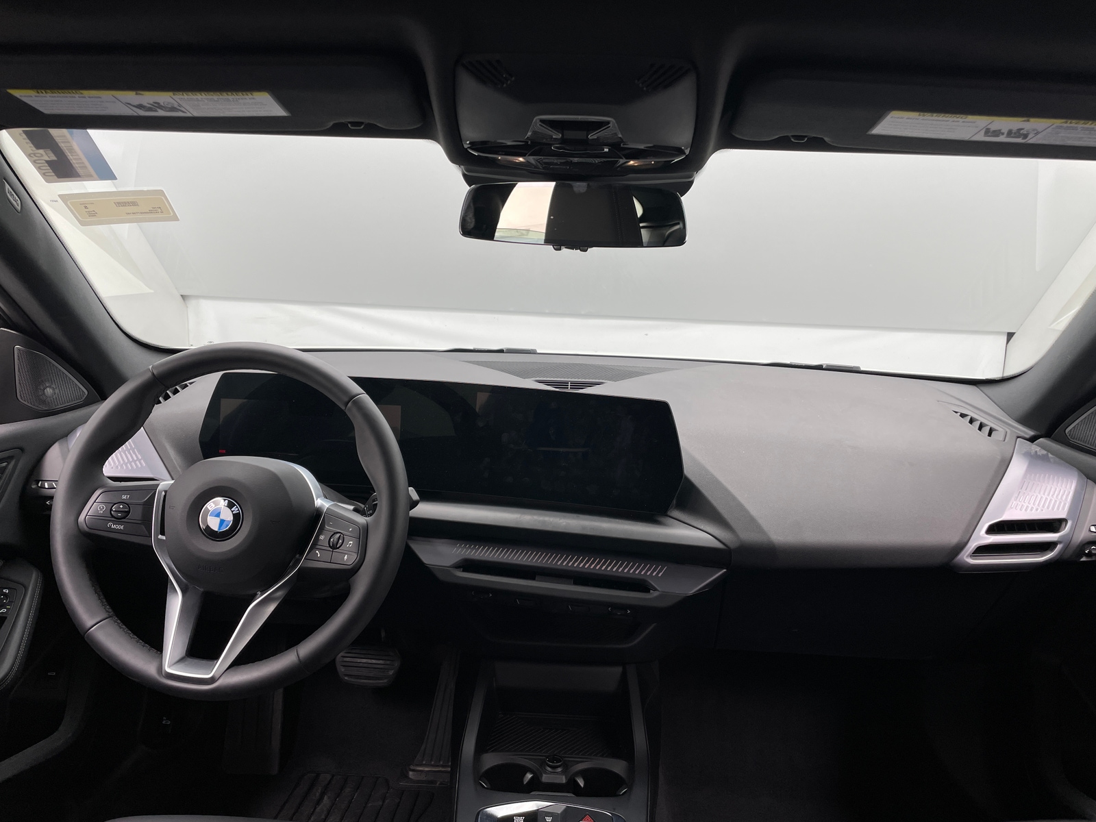 Thumbnail: 2025 BMW 2 Series - 2