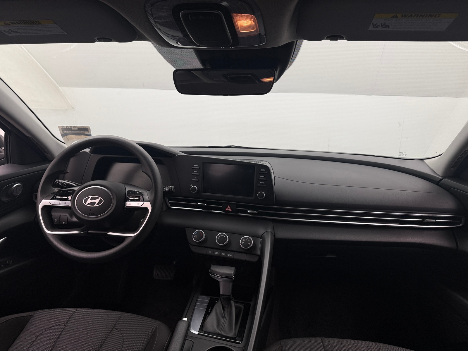 Thumbnail: 2025 Hyundai Elantra - 3