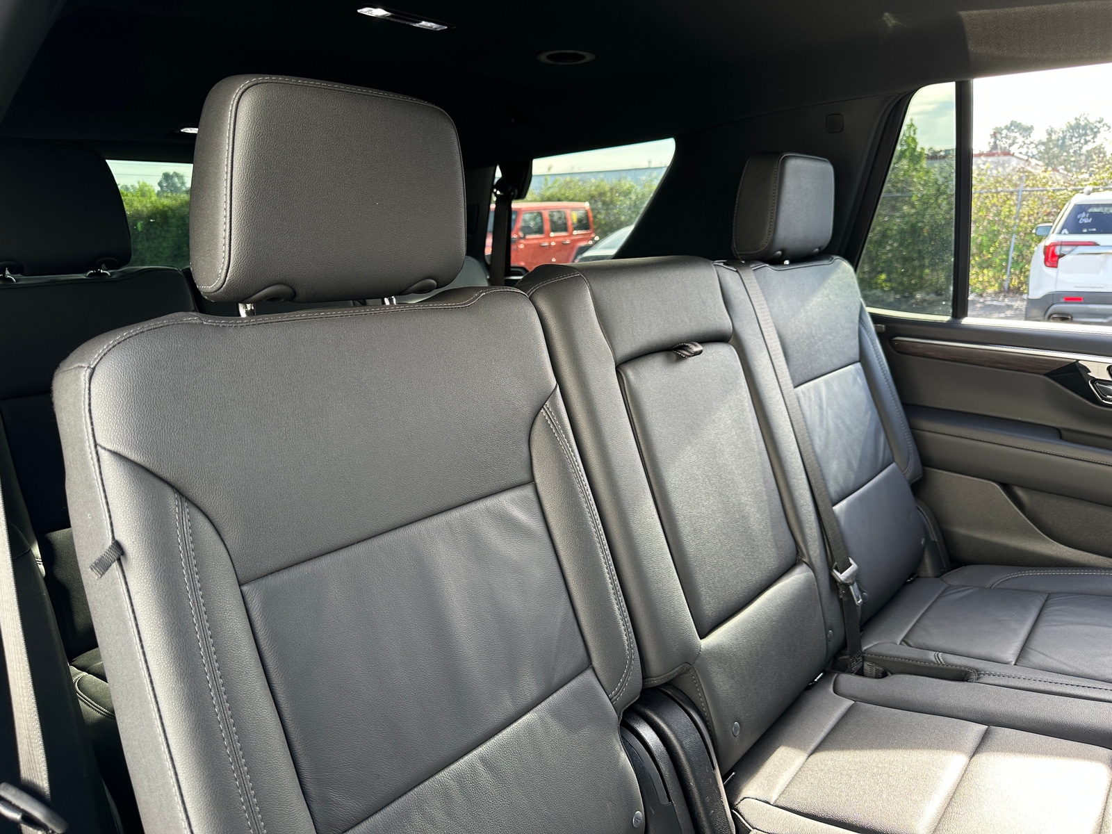 Thumbnail: 2025 Chevrolet Tahoe - 5
