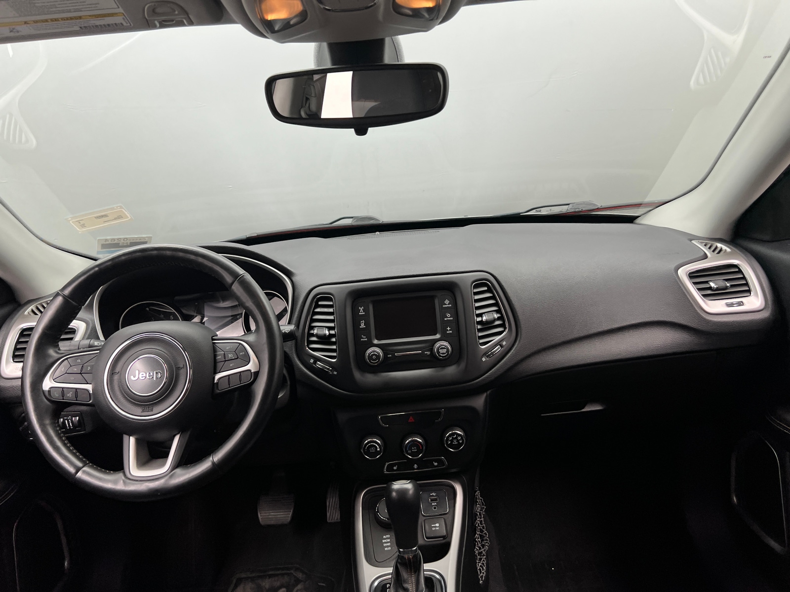 Thumbnail: 2018 Jeep Compass - 3