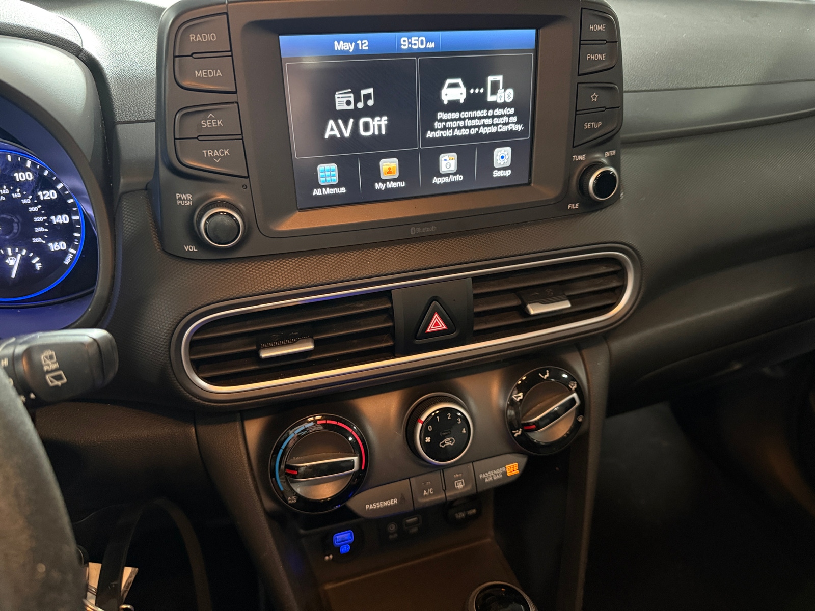 Thumbnail: 2020 Hyundai Kona - 4