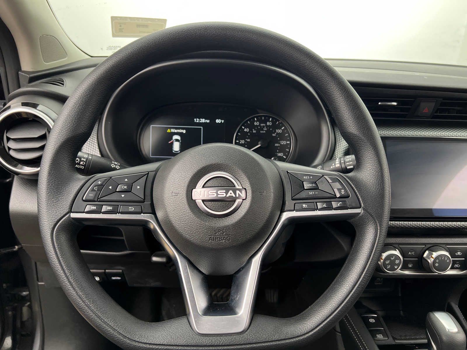 Thumbnail: 2024 Nissan Kicks - 5