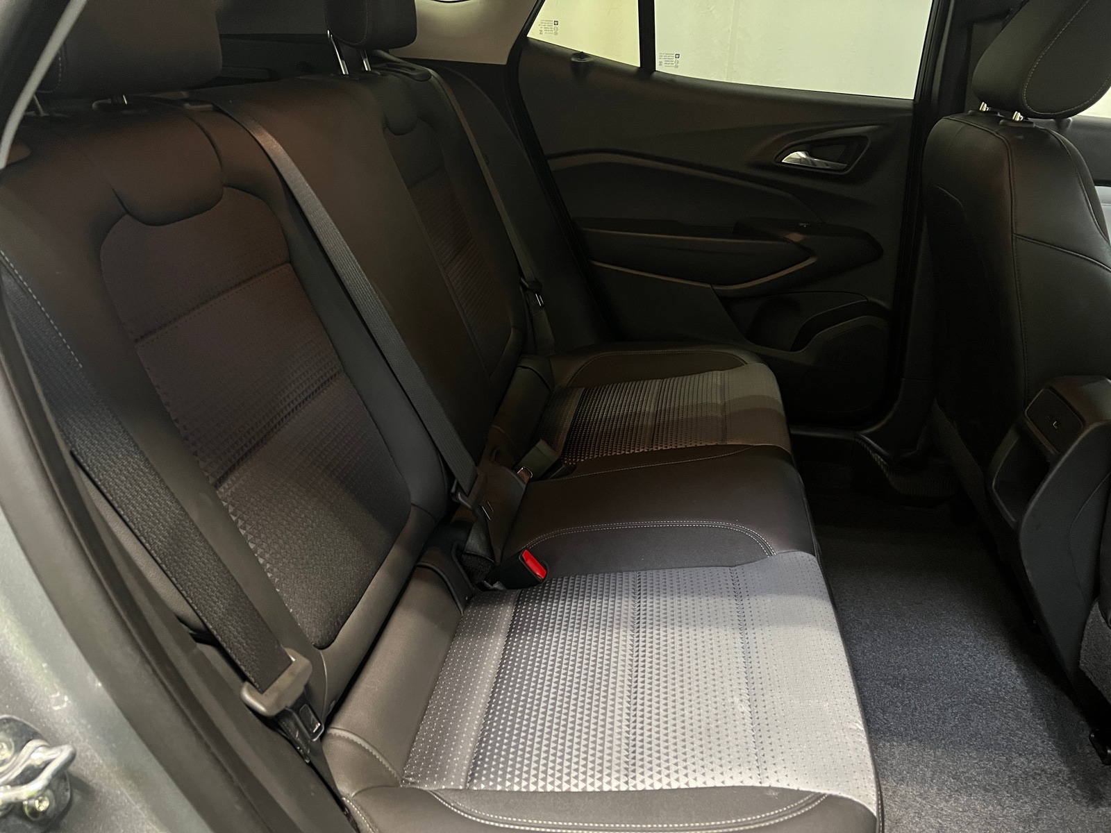Thumbnail: 2025 Chevrolet Trax - 6