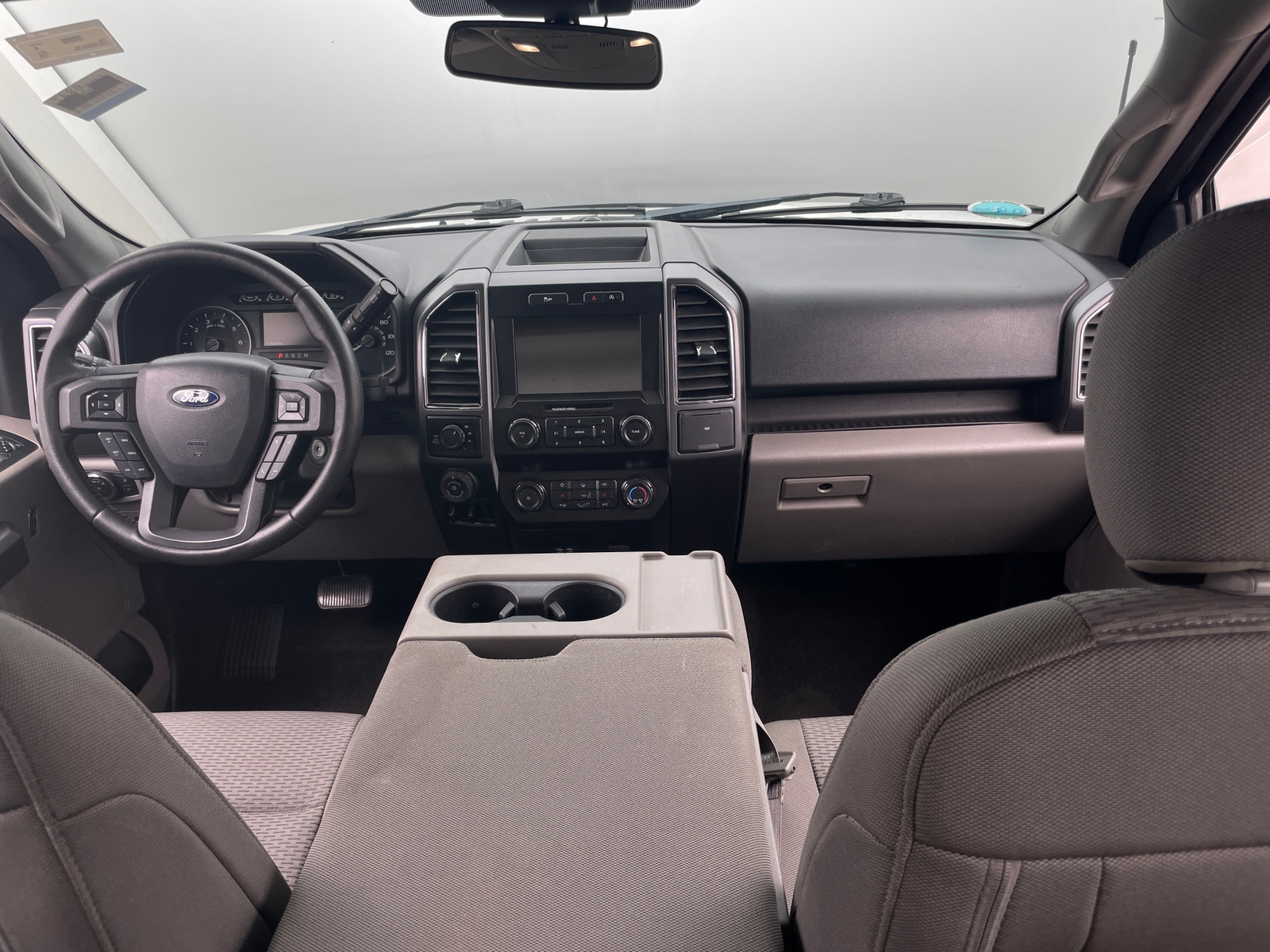 Thumbnail: 2019 Ford Econoline - 3