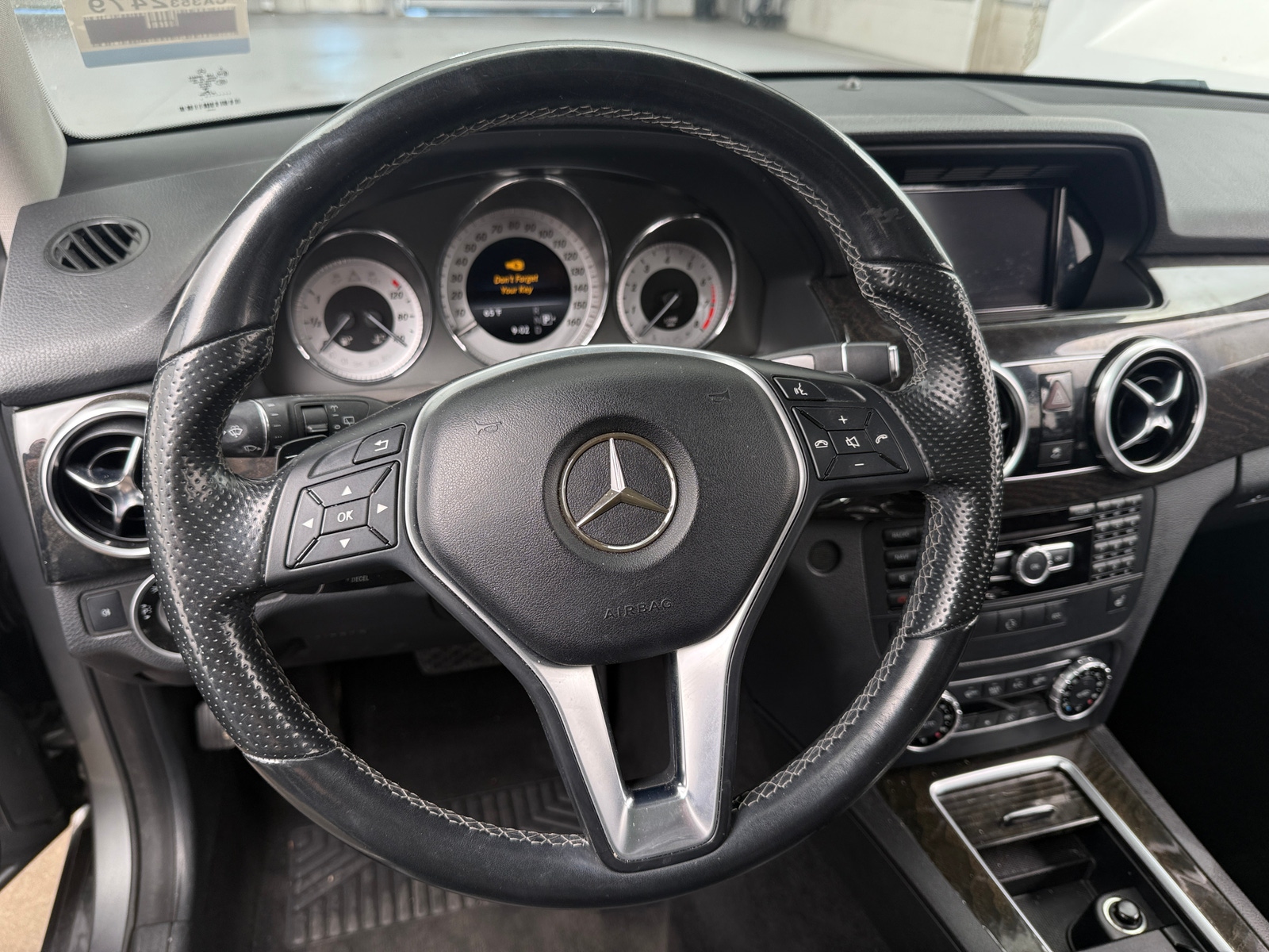 Thumbnail: 2015 Mercedes-Benz GLK - 4