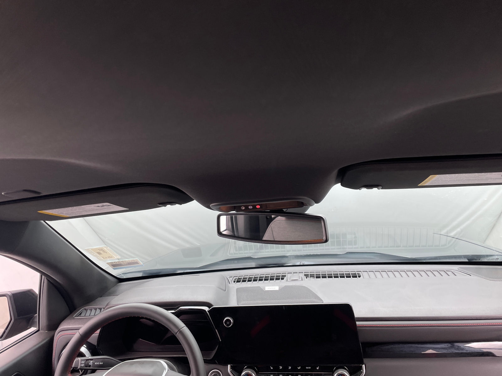 Thumbnail: 2024 Chevrolet Colorado - 3