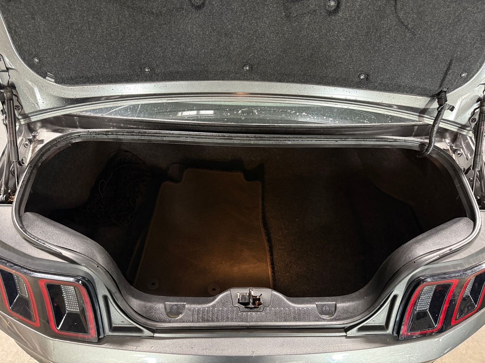 Thumbnail: 2014 Ford Mustang - 6