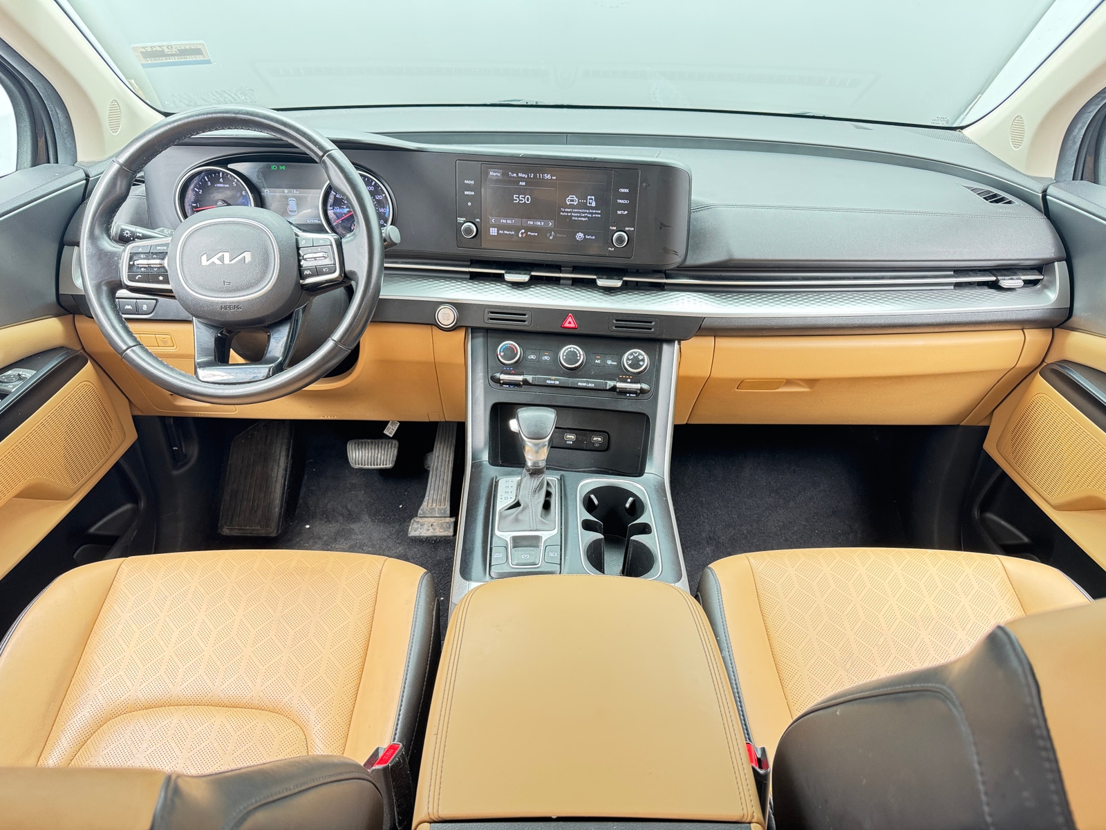 Thumbnail: 2022 Kia Carnival - 3
