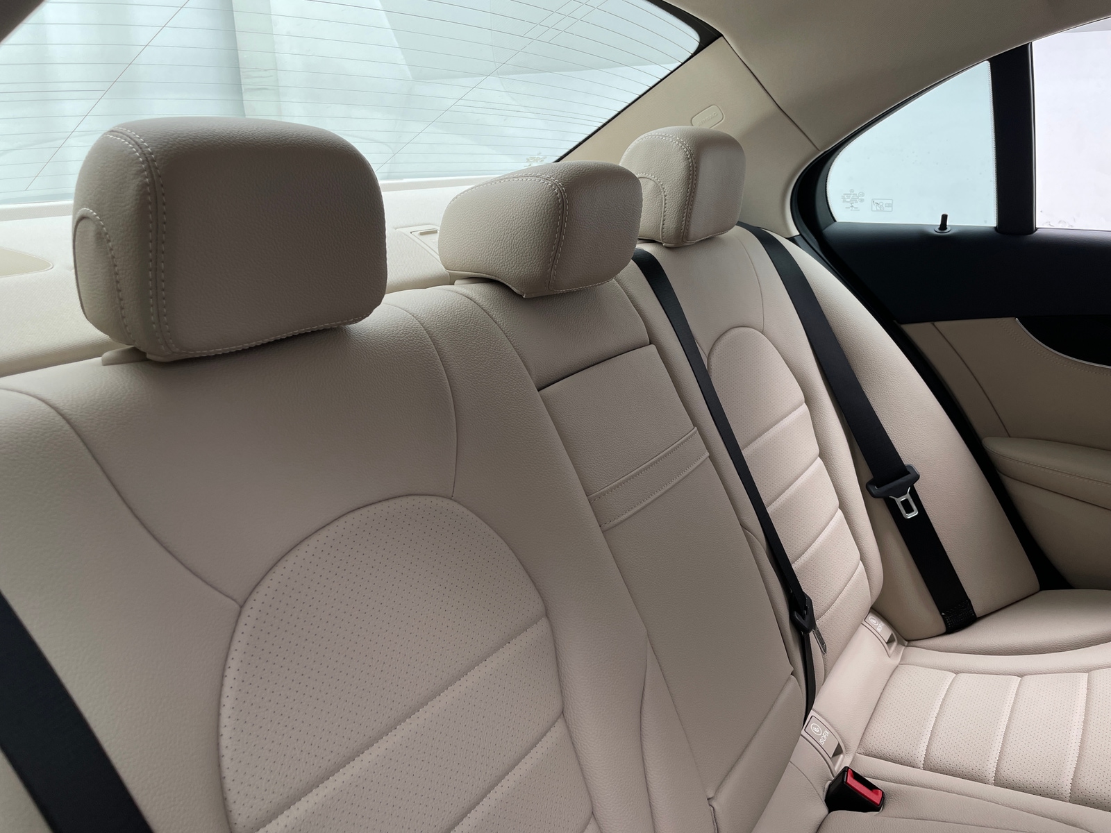 Thumbnail: 2015 Mercedes-Benz C-Class - 5