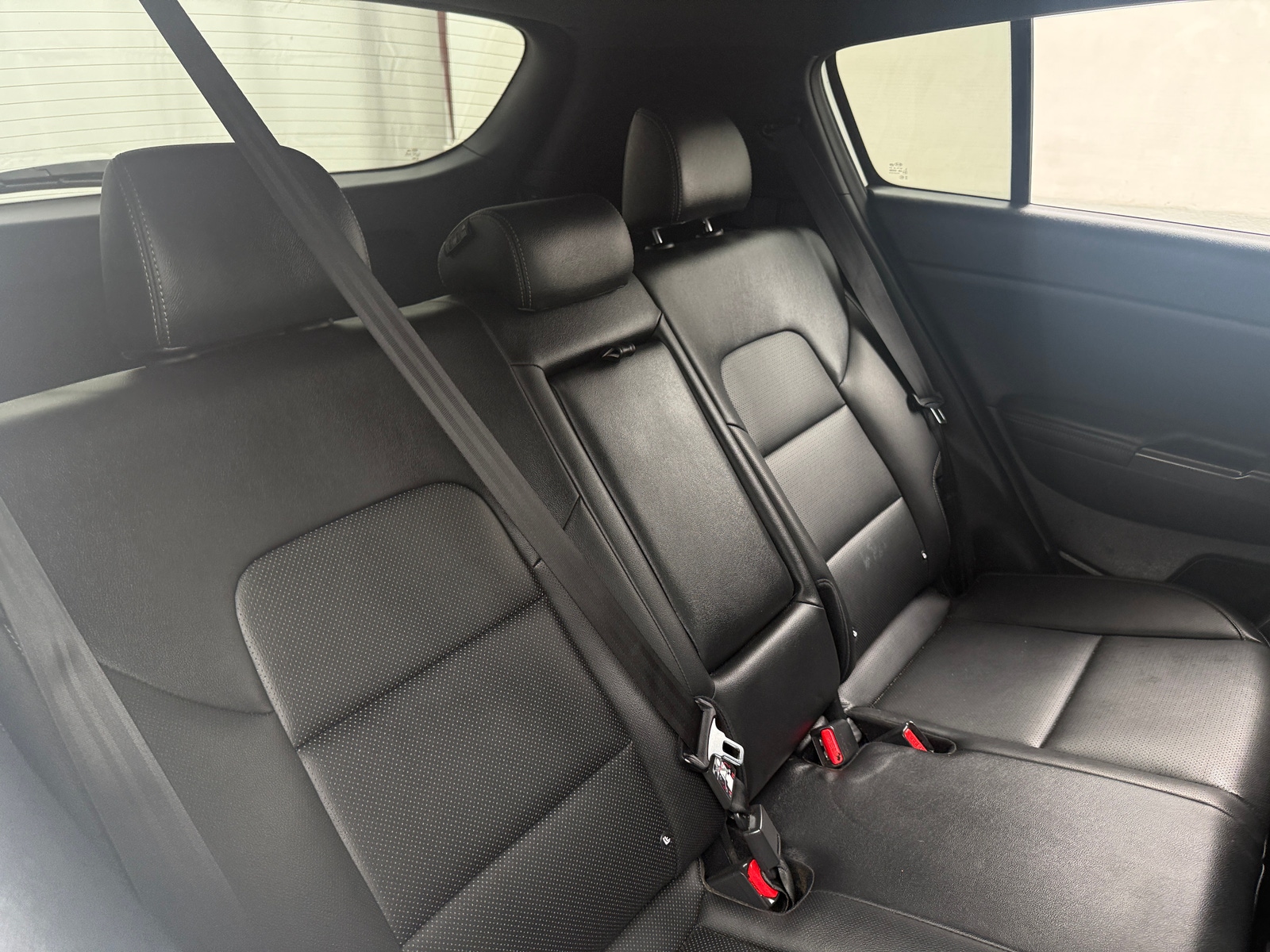 Thumbnail: 2020 Kia Sportage - 6