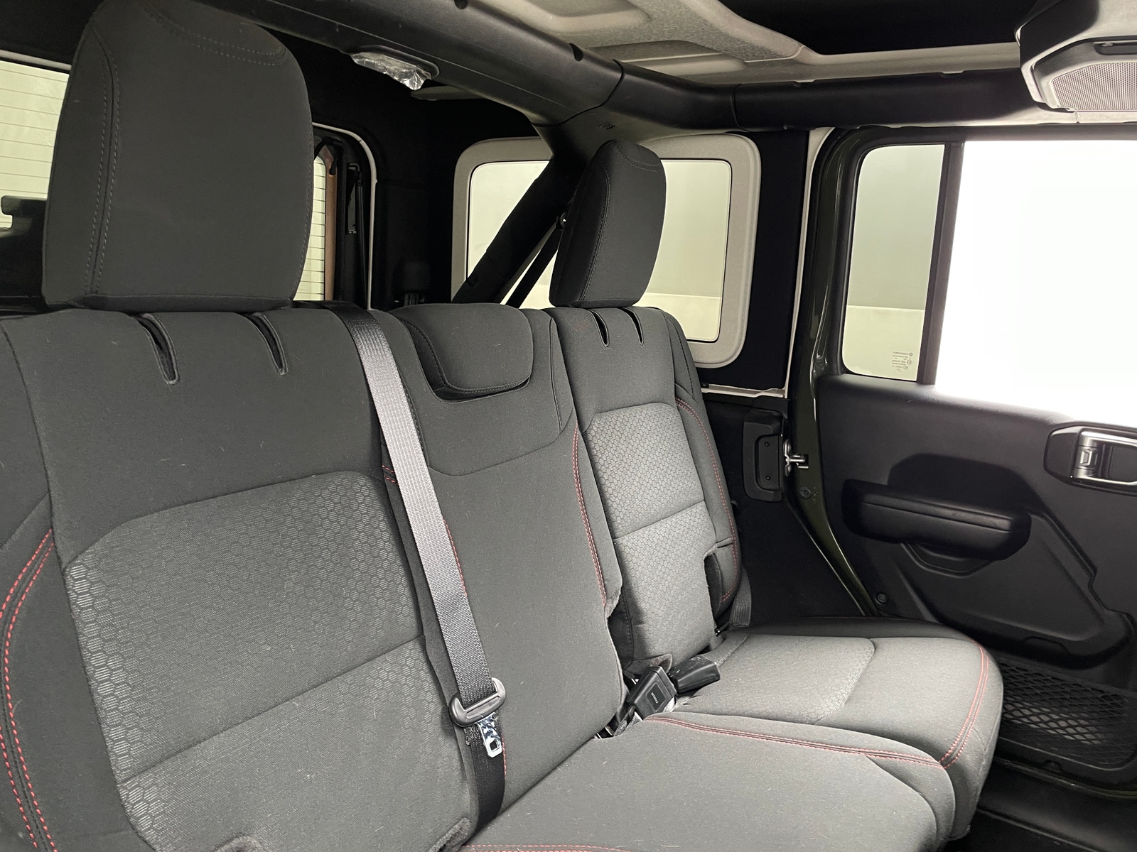 Thumbnail: 2020 Jeep Wrangler - 6