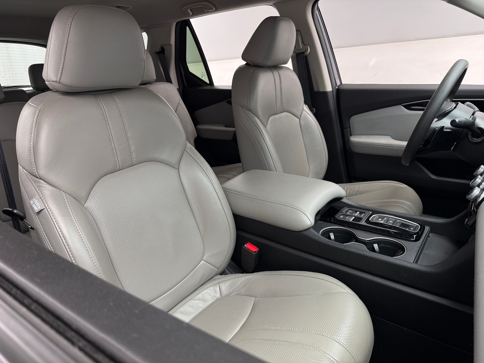 Thumbnail: 2023 Honda Pilot - 2