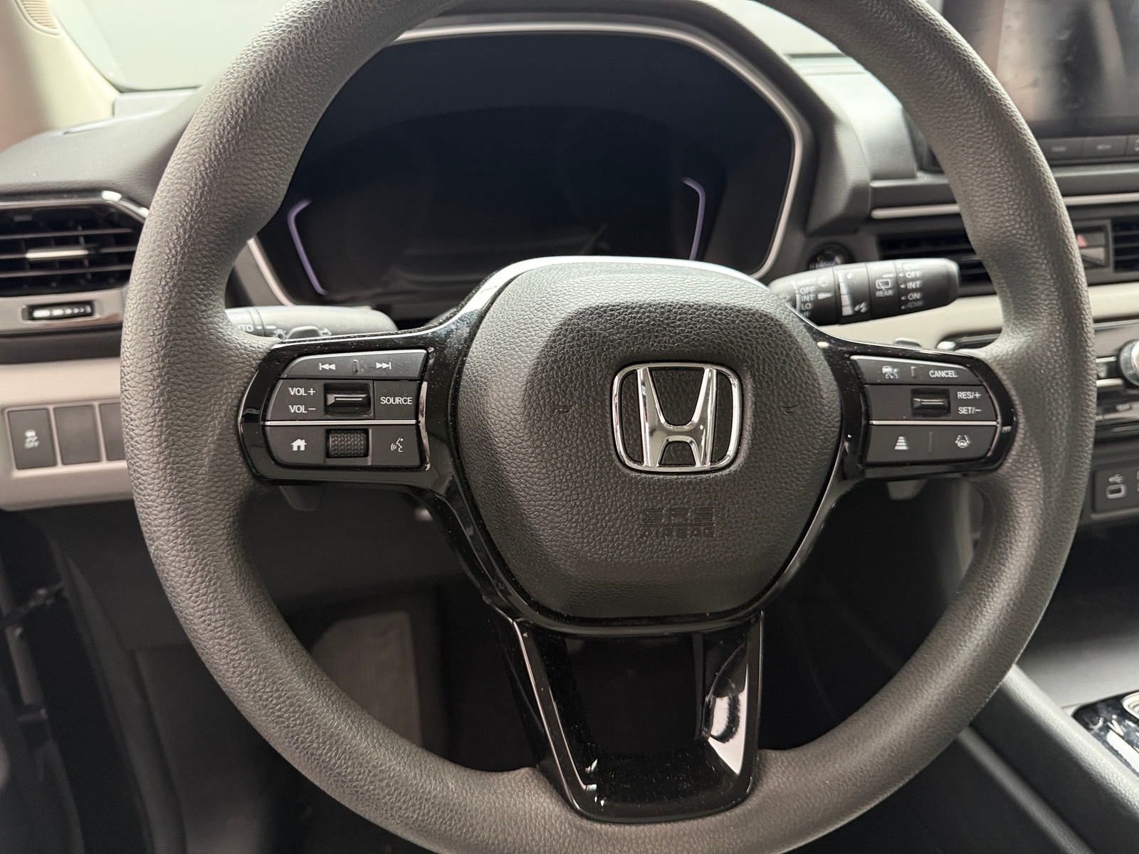Thumbnail: 2023 Honda Pilot - 5