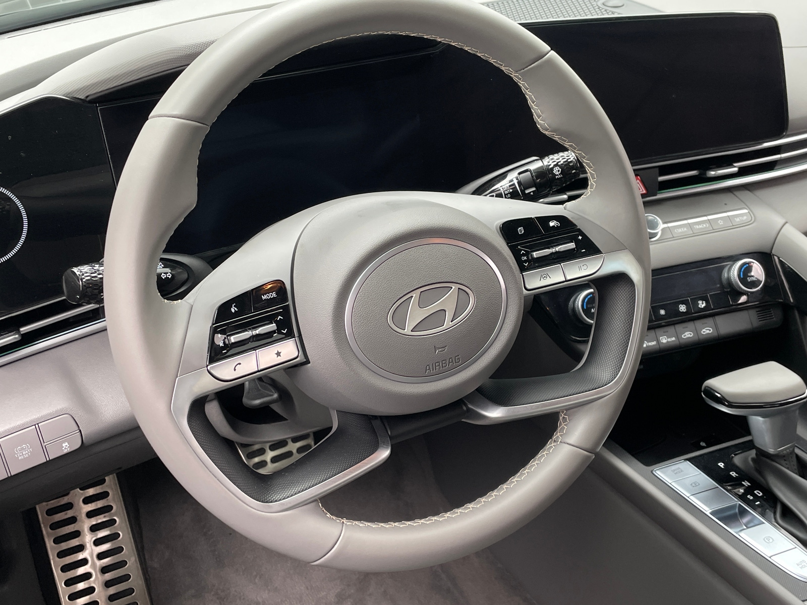 Thumbnail: 2025 Hyundai Elantra - 5