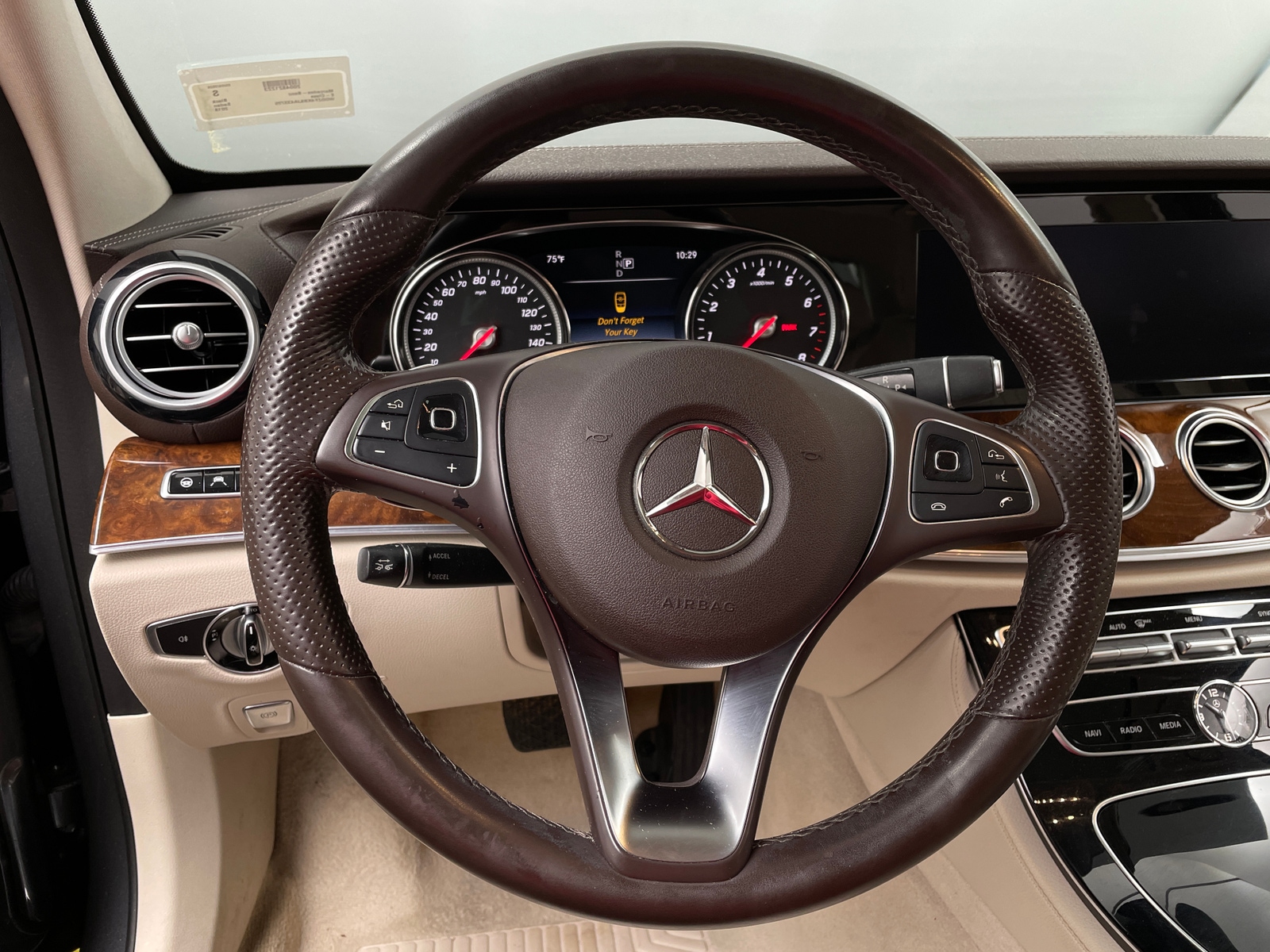 Thumbnail: 2018 Mercedes-Benz E-Class - 4