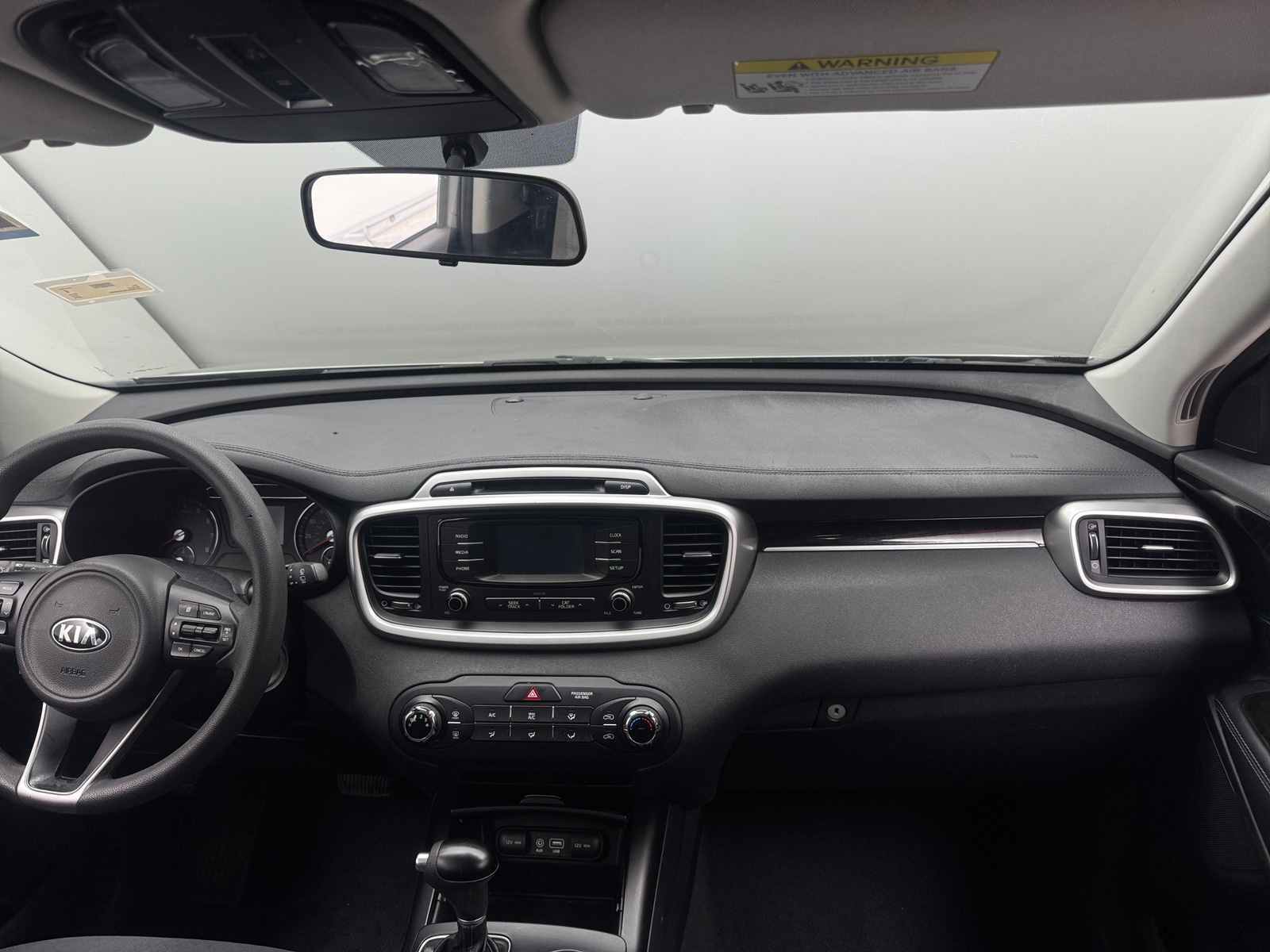 Thumbnail: 2018 Kia Sorento - 3