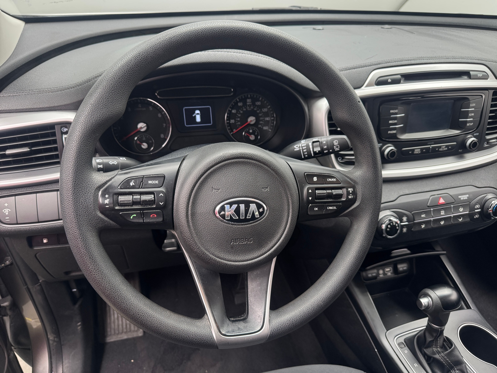 Thumbnail: 2018 Kia Sorento - 5