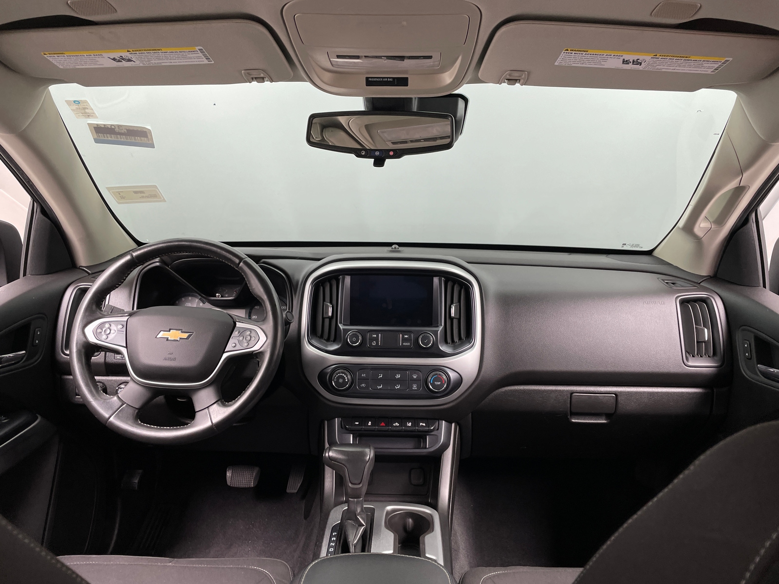 Thumbnail: 2019 Chevrolet Colorado - 3