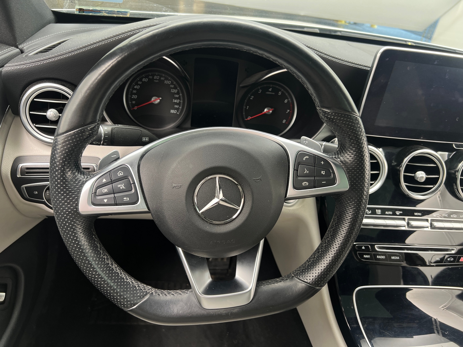 Thumbnail: 2017 Mercedes-Benz C-Class - 3