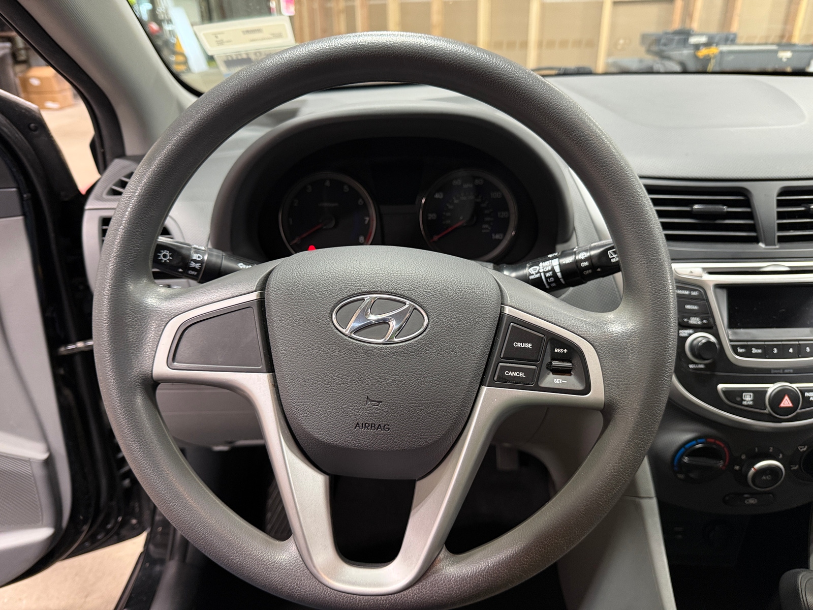 Thumbnail: 2014 Hyundai Accent - 4