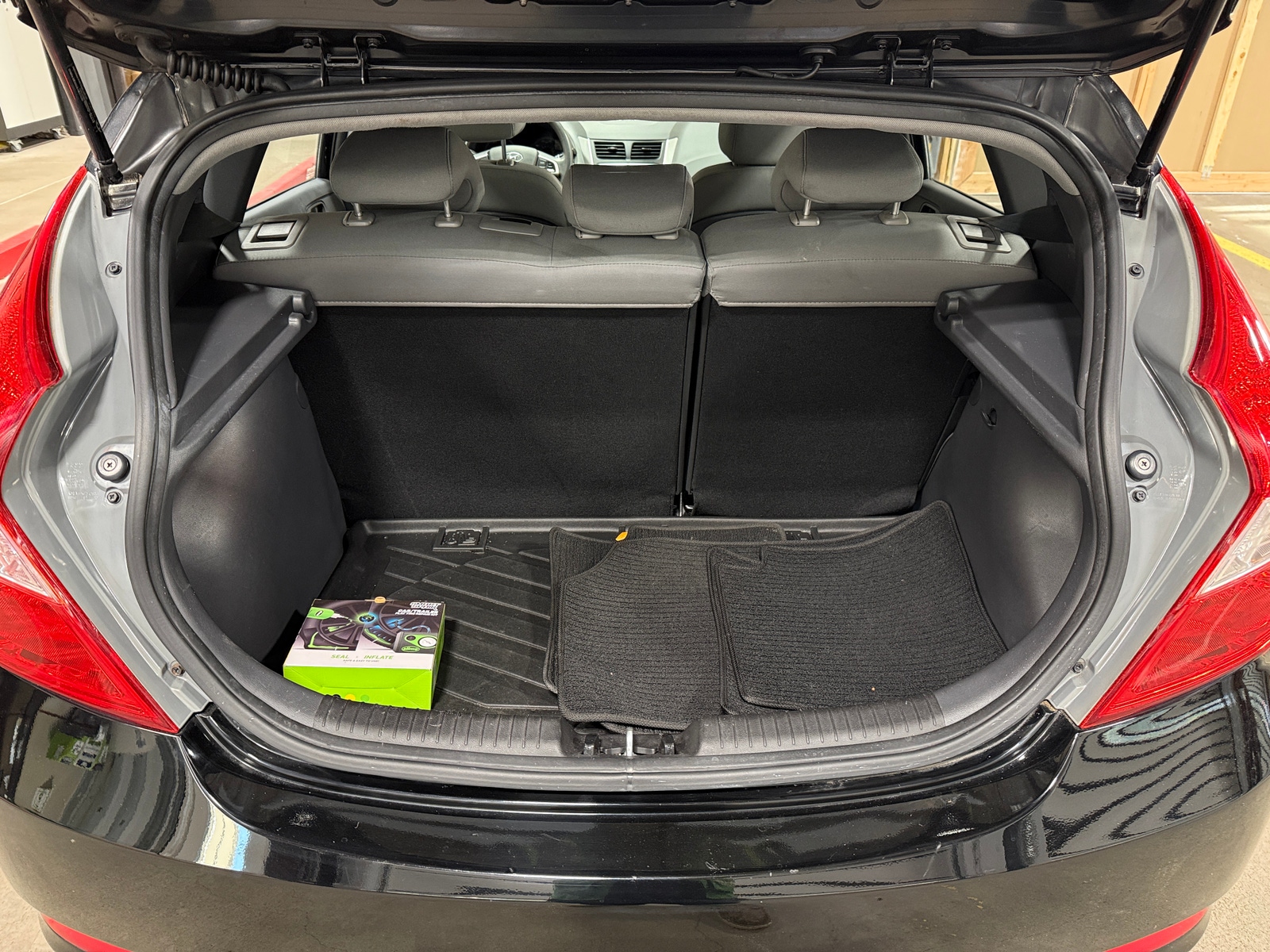 Thumbnail: 2014 Hyundai Accent - 6