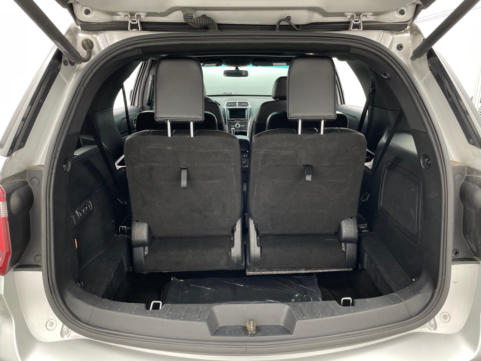 Thumbnail: 2016 Ford Explorer - 6