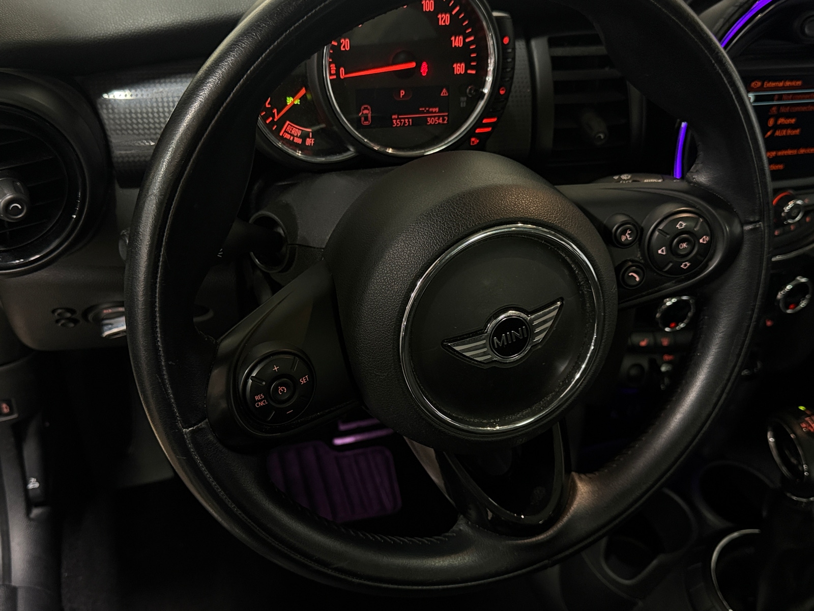 Thumbnail: 2016 MINI Cooper Hardtop - 5