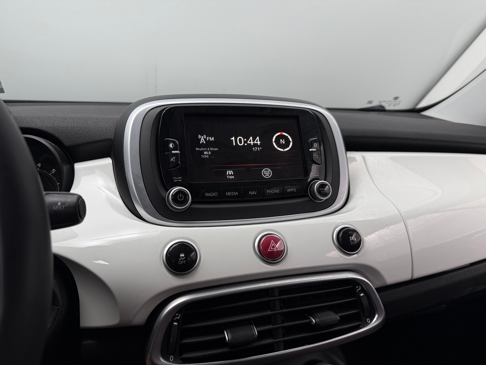 Thumbnail: 2016 Fiat 500X - 4