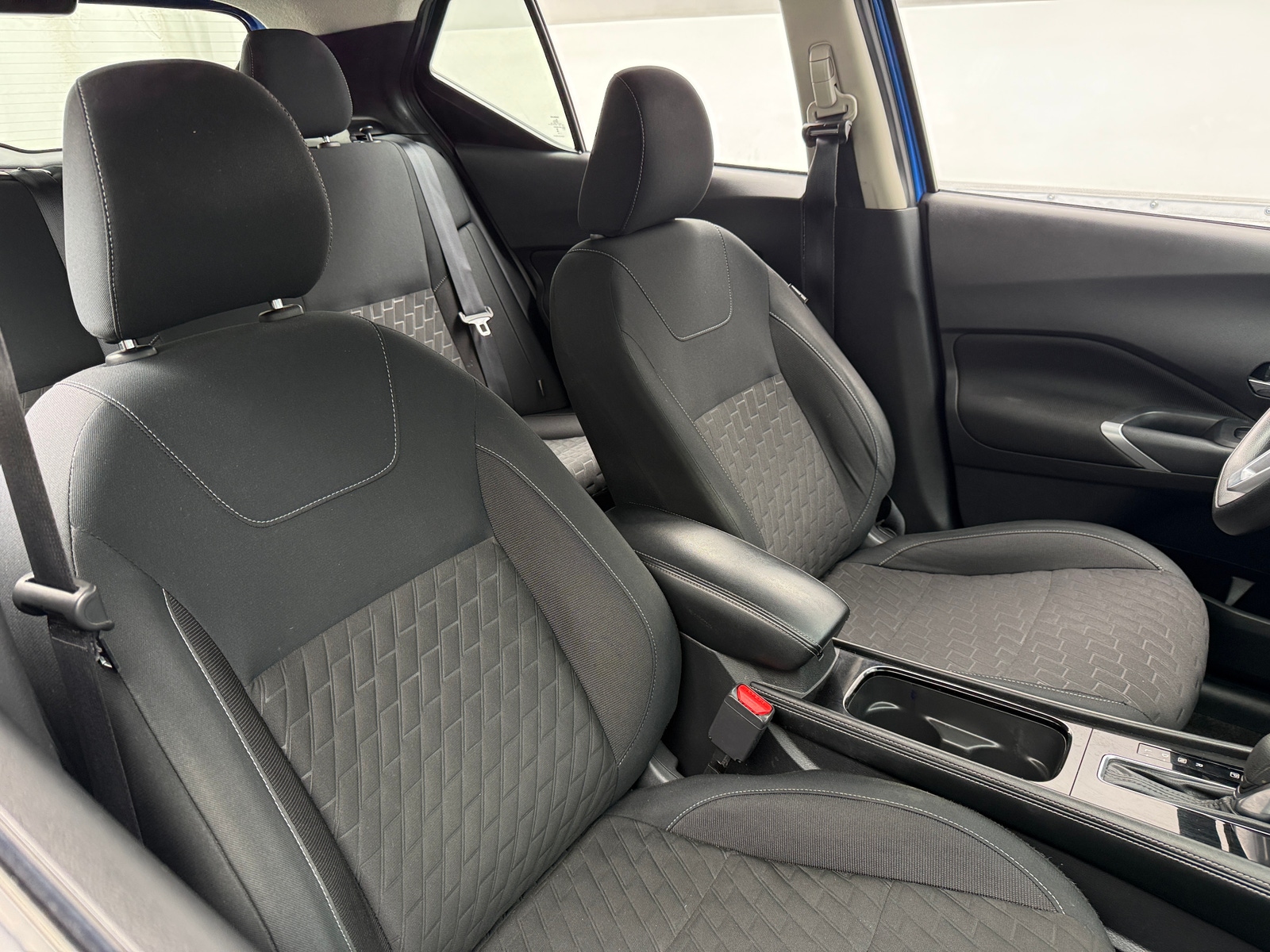 Thumbnail: 2023 Nissan Kicks - 2