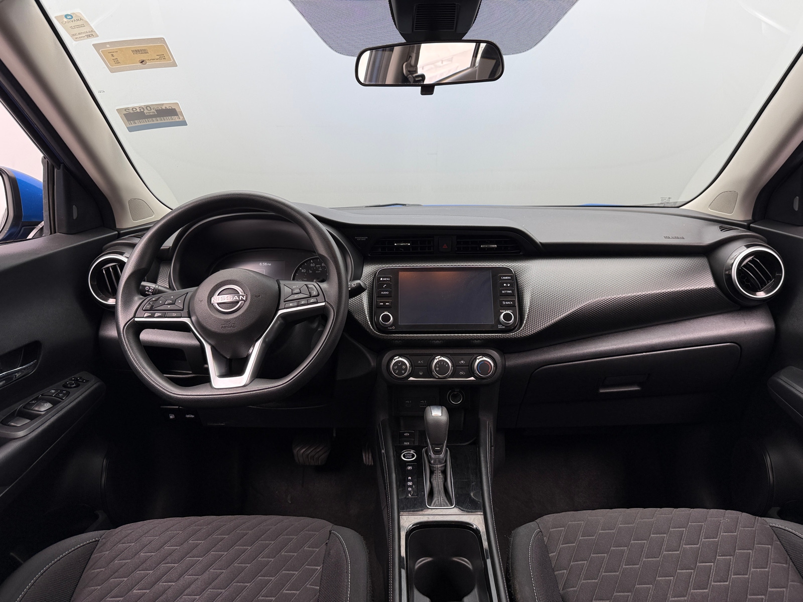 Thumbnail: 2023 Nissan Kicks - 3