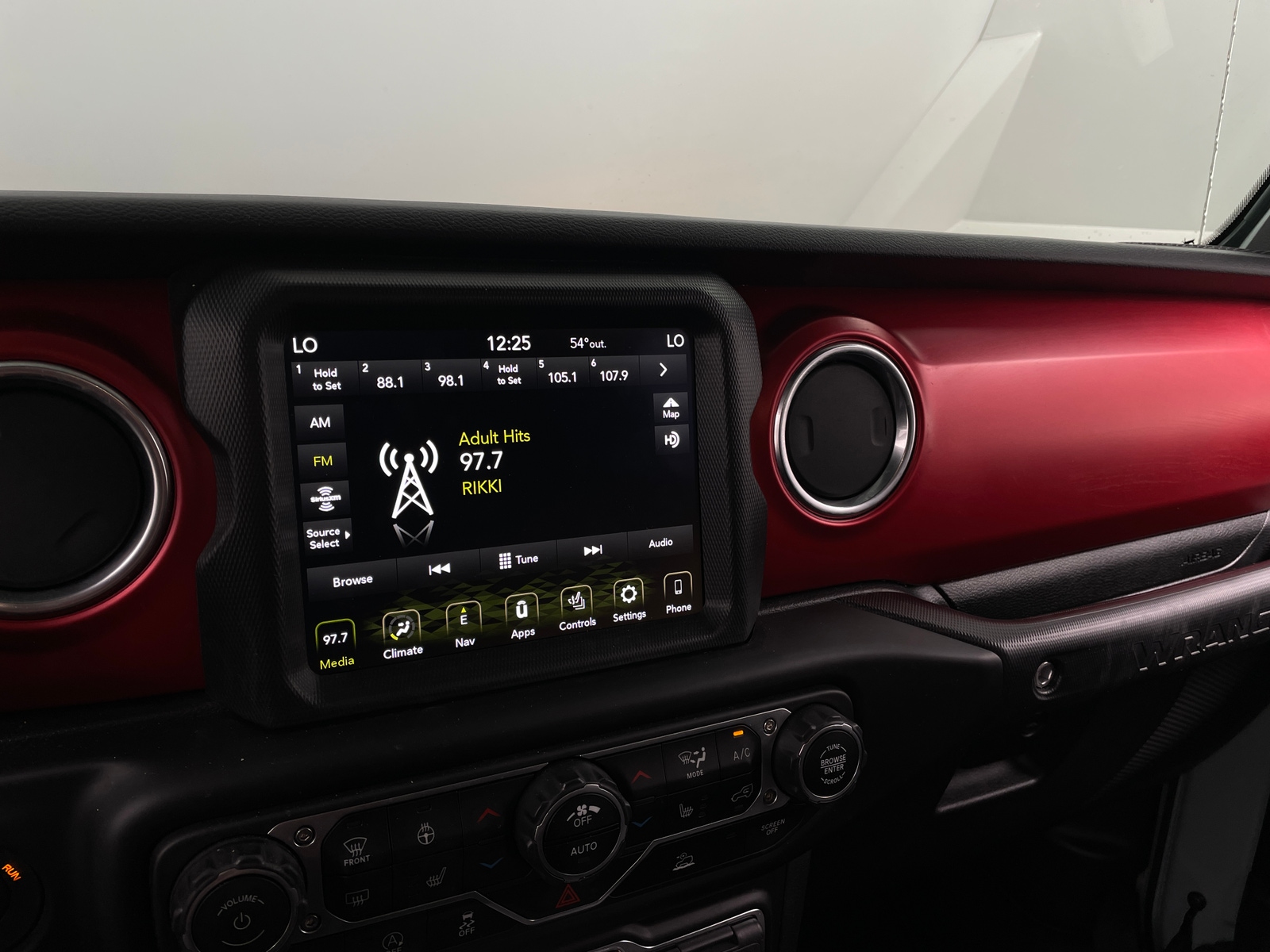 Thumbnail: 2023 Jeep Wrangler - 4