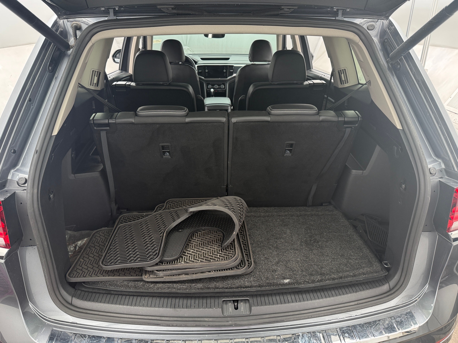 Thumbnail: 2021 Volkswagen Atlas - 6