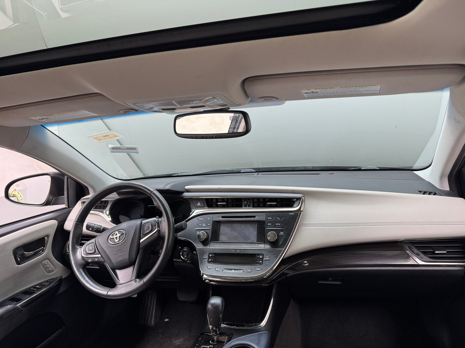 Thumbnail: 2013 Toyota Avalon - 3