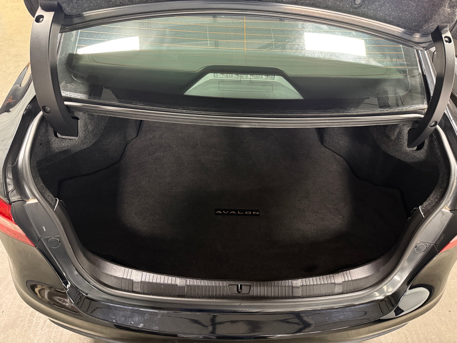 Thumbnail: 2013 Toyota Avalon - 7