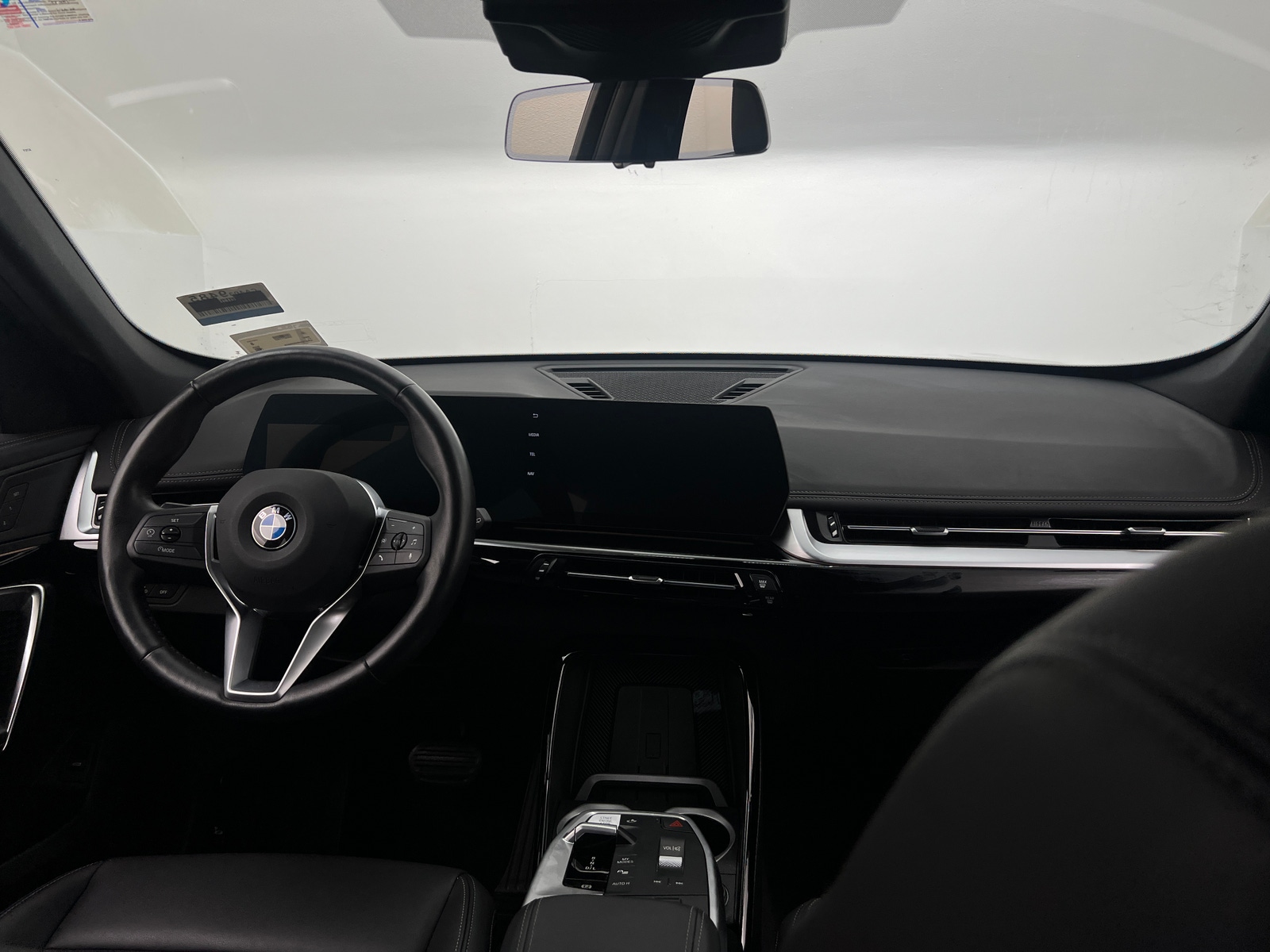 Thumbnail: 2025 BMW X1 - 2