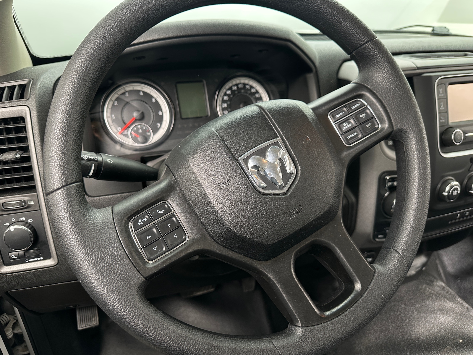 Thumbnail: 2022 RAM 1500 Classic - 5