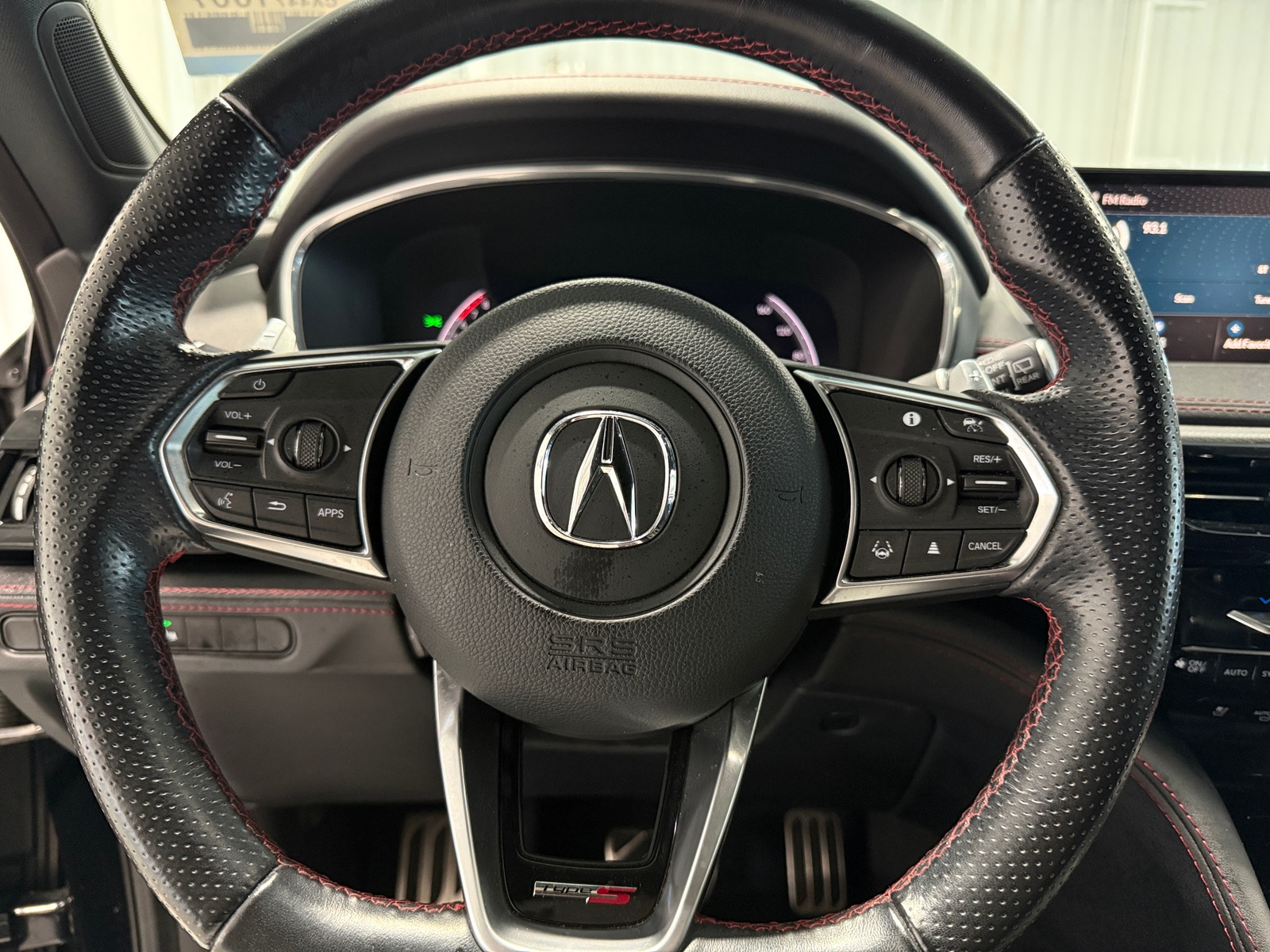 Thumbnail: 2022 Acura MDX - 4