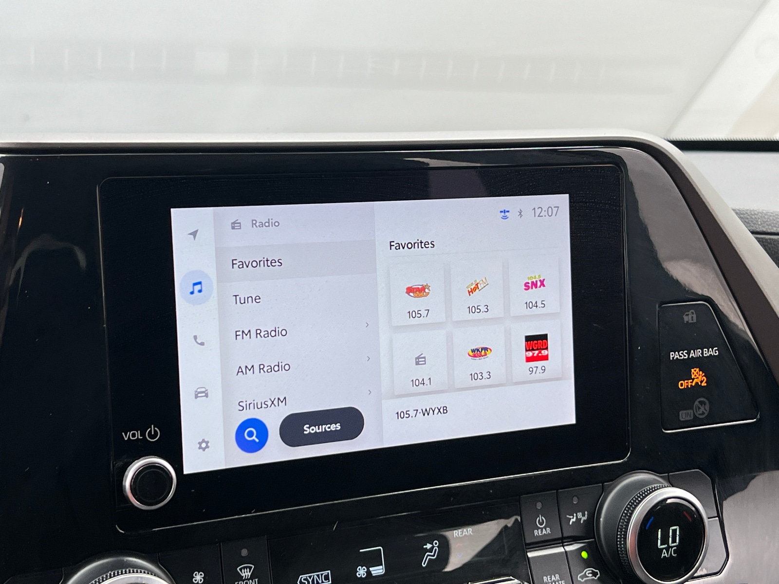 Thumbnail: 2023 Toyota Highlander - 4