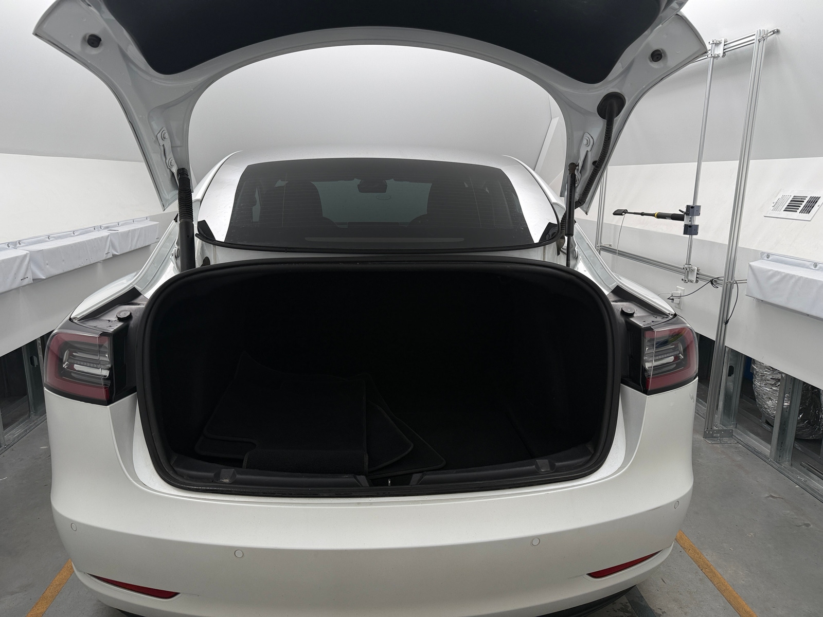 Thumbnail: 2022 Tesla Model 3 - 6