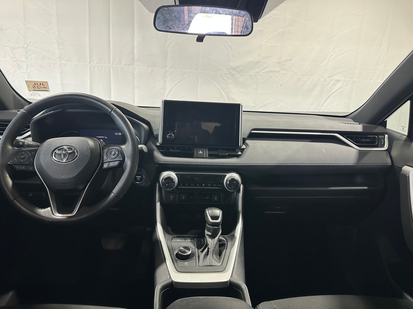 Thumbnail: 2023 Toyota RAV4 - 3
