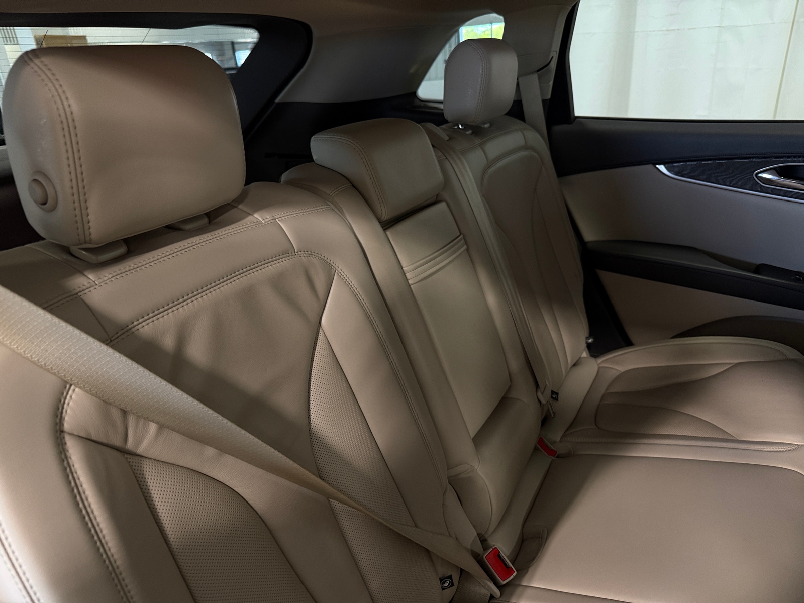 Thumbnail: 2019 Lincoln Nautilus - 5