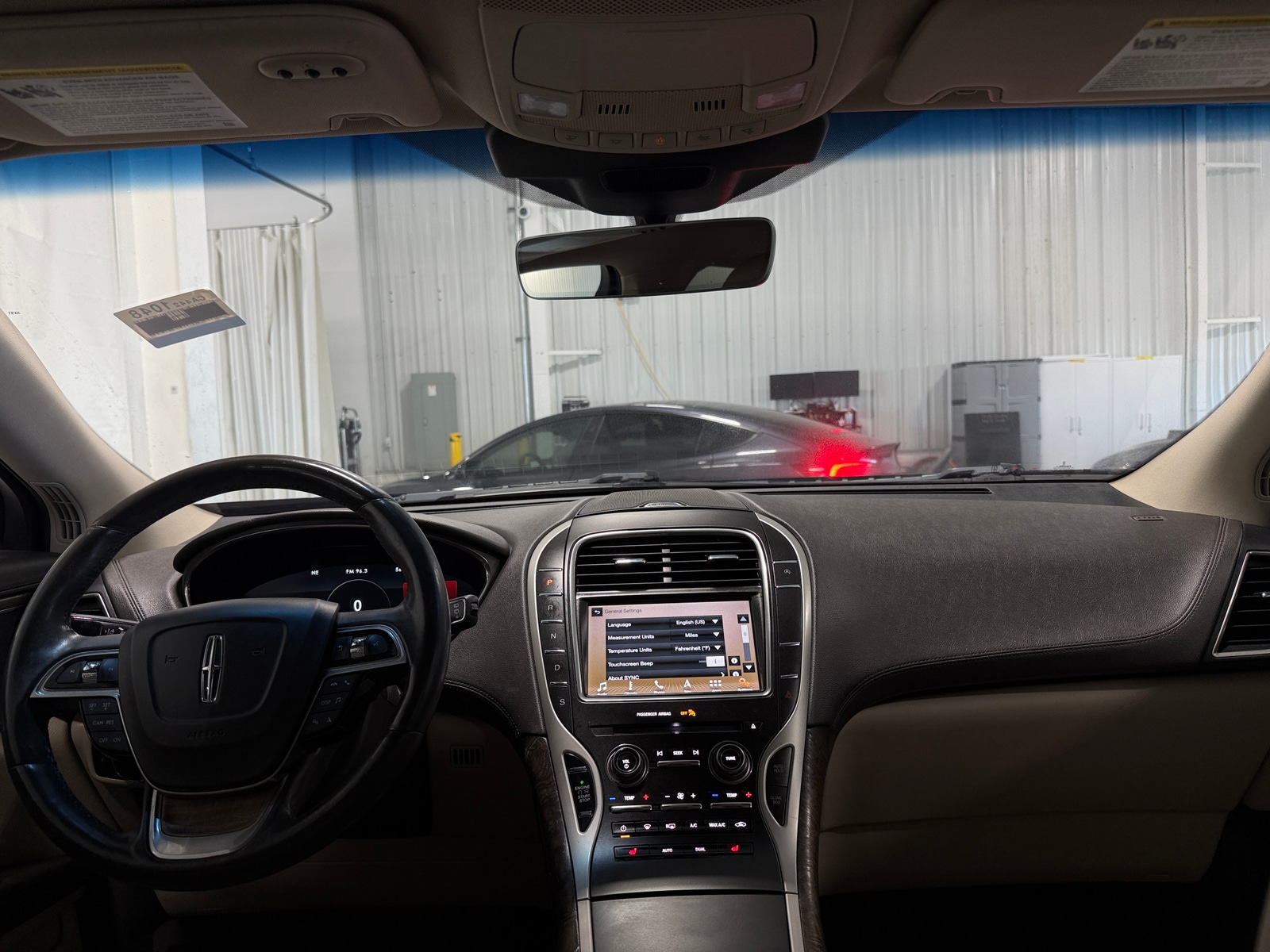 Thumbnail: 2019 Lincoln Nautilus - 2