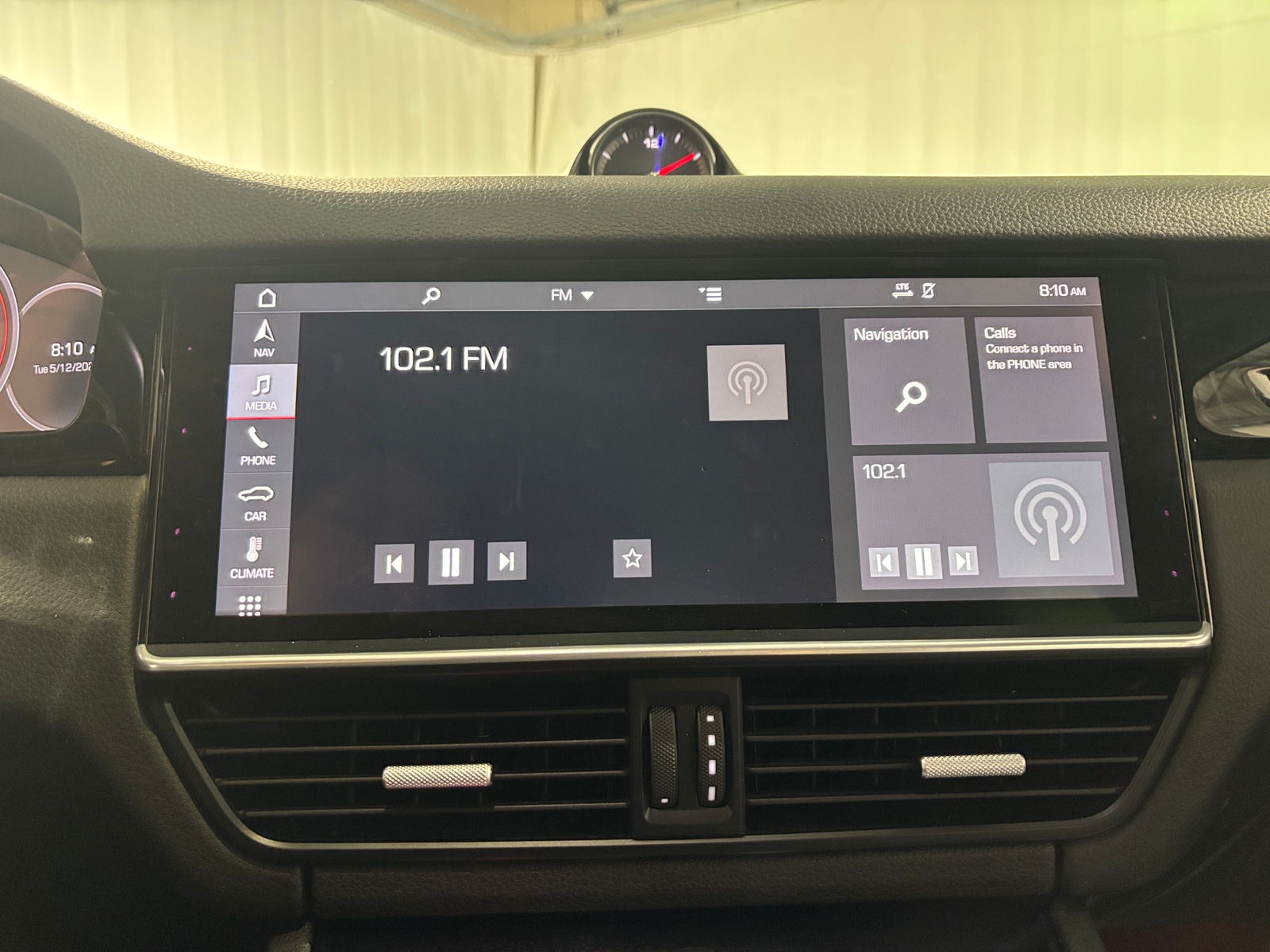Thumbnail: 2019 Porsche Cayenne - 3