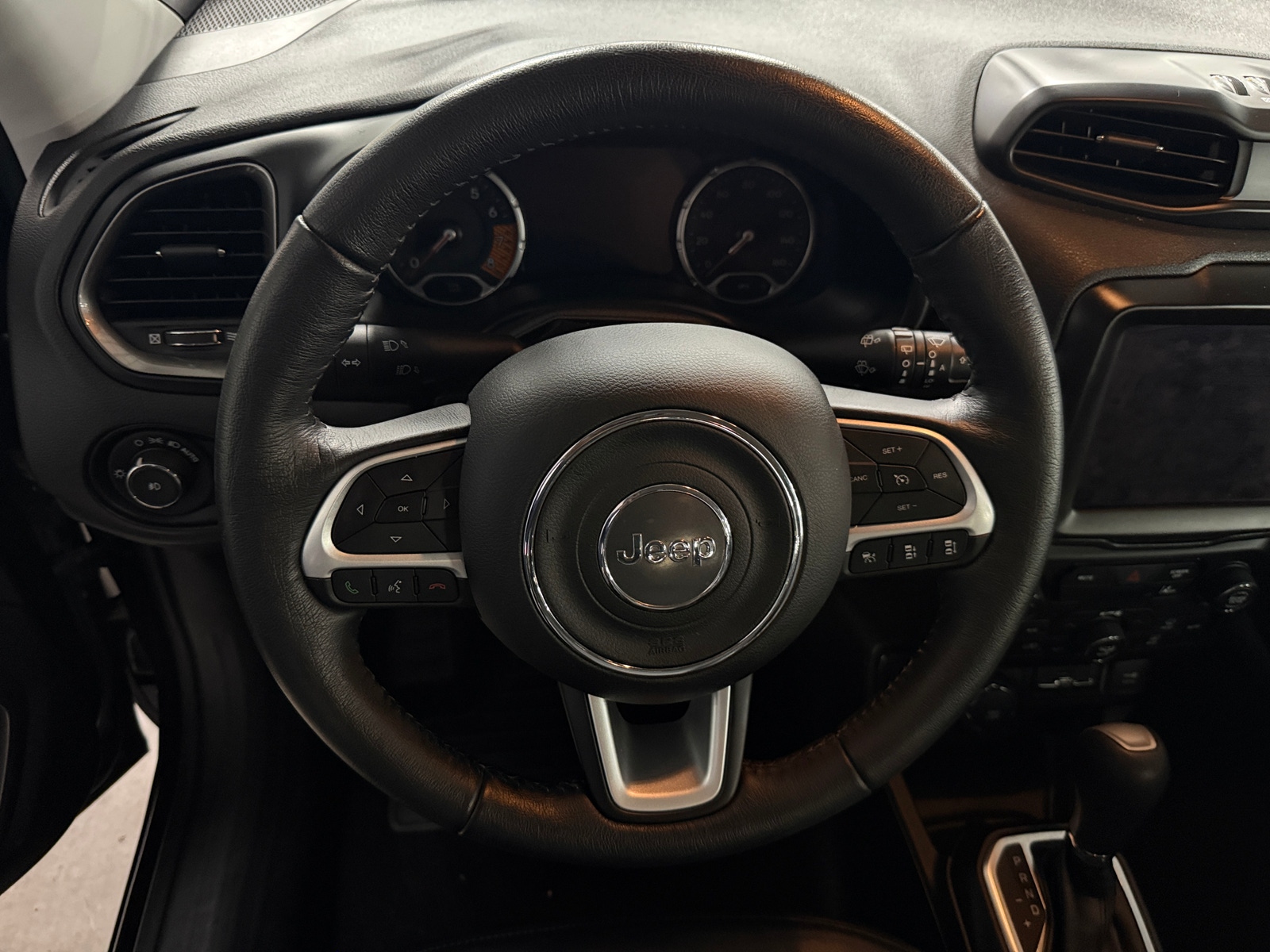 Thumbnail: 2023 Jeep Renegade - 4