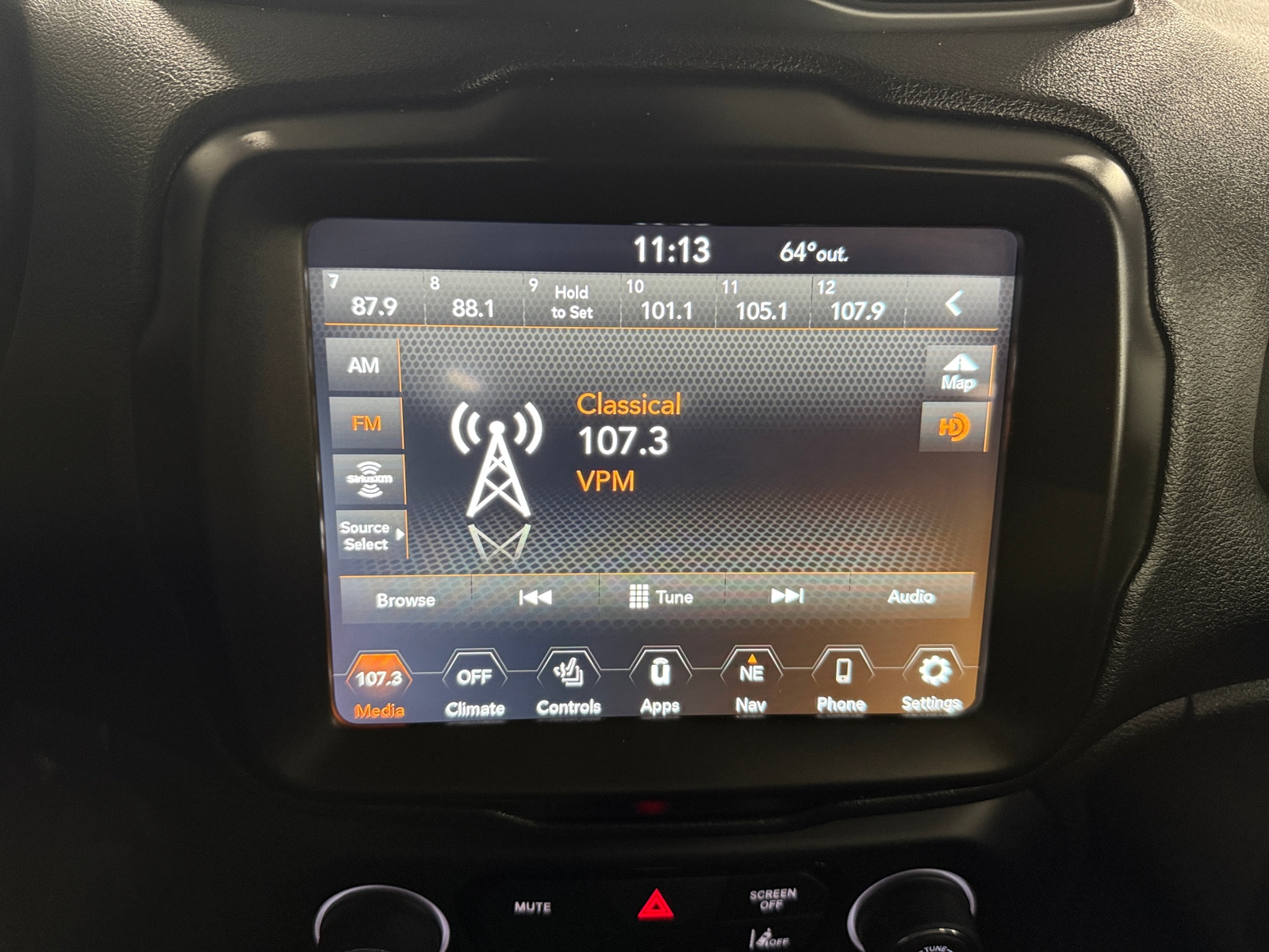 Thumbnail: 2023 Jeep Renegade - 3