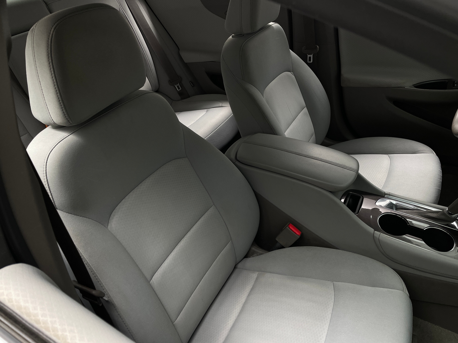 Thumbnail: 2017 Chevrolet Malibu - 2